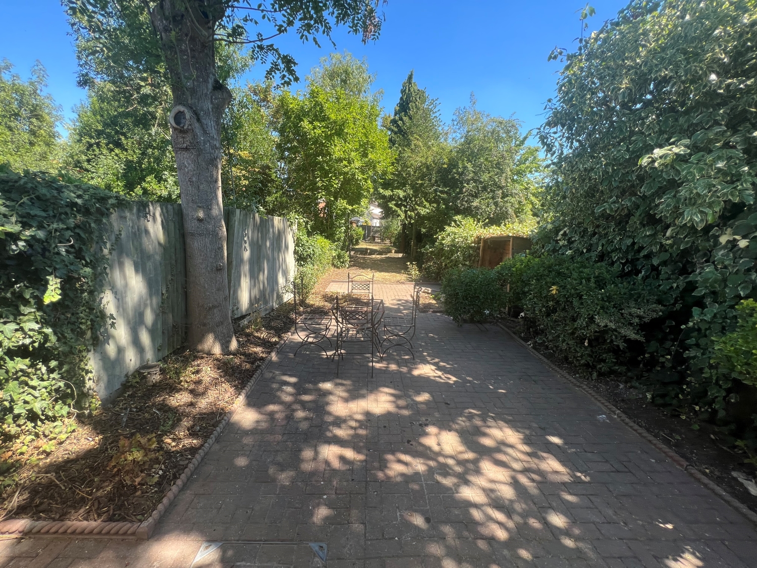 23 Albert Road, Englefield Green, Egham Nevin And Wells